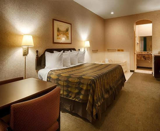 Surestay Hotel By Best Western Mission Bagian luar foto